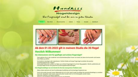 Krusen Handkiss Nageldesign
